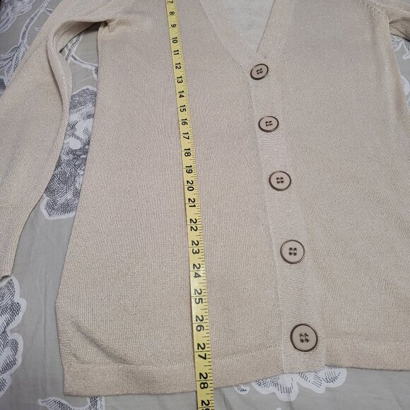 Joseph A Light Weight Gold Rayon Blend Cardigan Size Small EUC - Picture 7 of 9